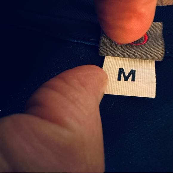 🐝4/$15) 03 Keep Warm Layering V-Neck Long Sleeve TeeTop, Medium, Dark Blue - Picture 11 of 12